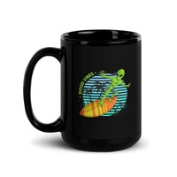 Good Vibes Surfing Alien Black Glossy Mug