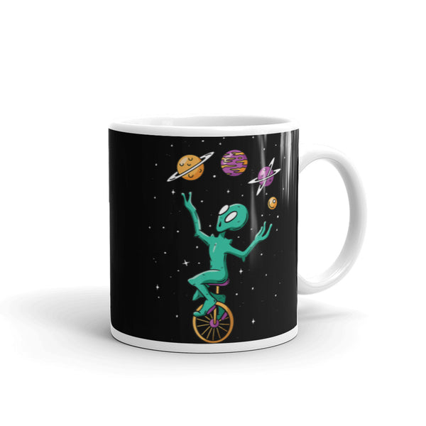 Alien Juggle White glossy mug