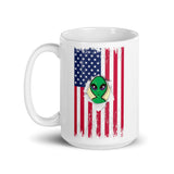 USA Alien White glossy mug