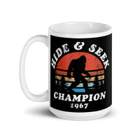 Hide & Seek Champion 1967 White glossy mug