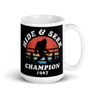 Hide & Seek Champion 1967 White glossy mug